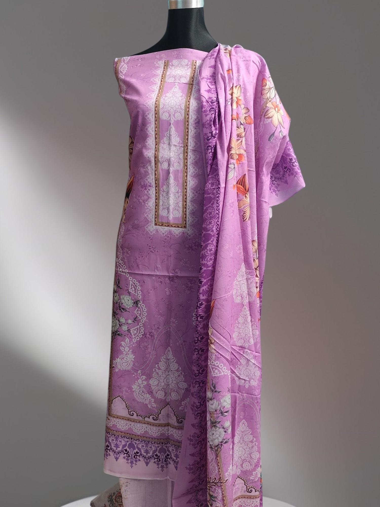 Lavender Zam Zam Swiss Lawn 3 Piece